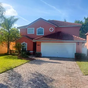Villa Shaboo's Villa, Perfect Vacation Home, All The Fun!, Davenport